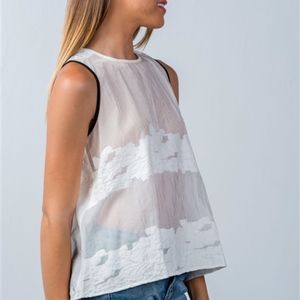 🌷MUST HAVE🌷 White Sheer Textured Detail Mesh Top